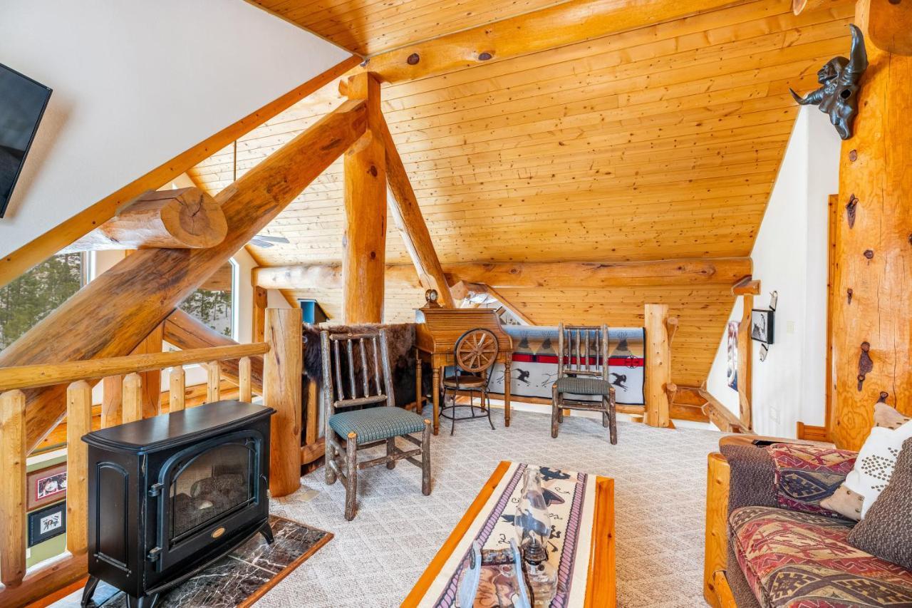 Tetro Rock Retreat Villa Deadwood Exterior photo