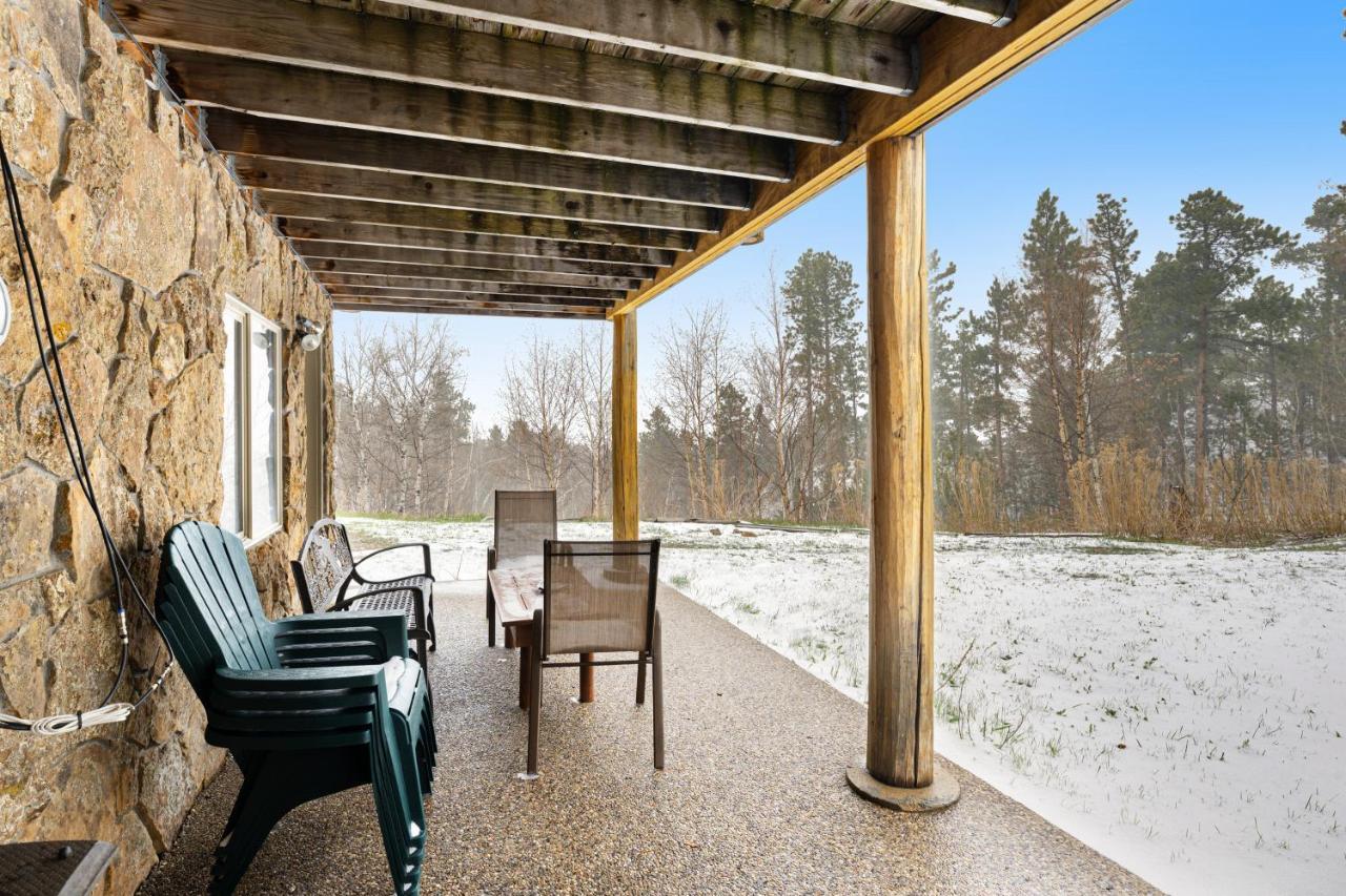 Tetro Rock Retreat Villa Deadwood Exterior photo